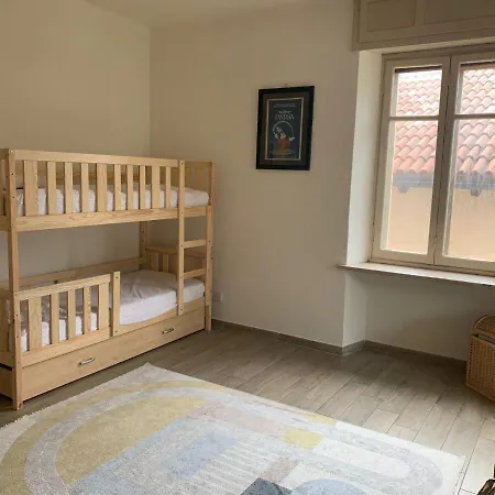 Big - 9 Guests - Air Conditionning And Courtyard Appartement *