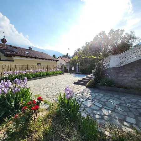 Appartement Big - 9 Guests - Air Conditionning And Courtyard Bussoleno